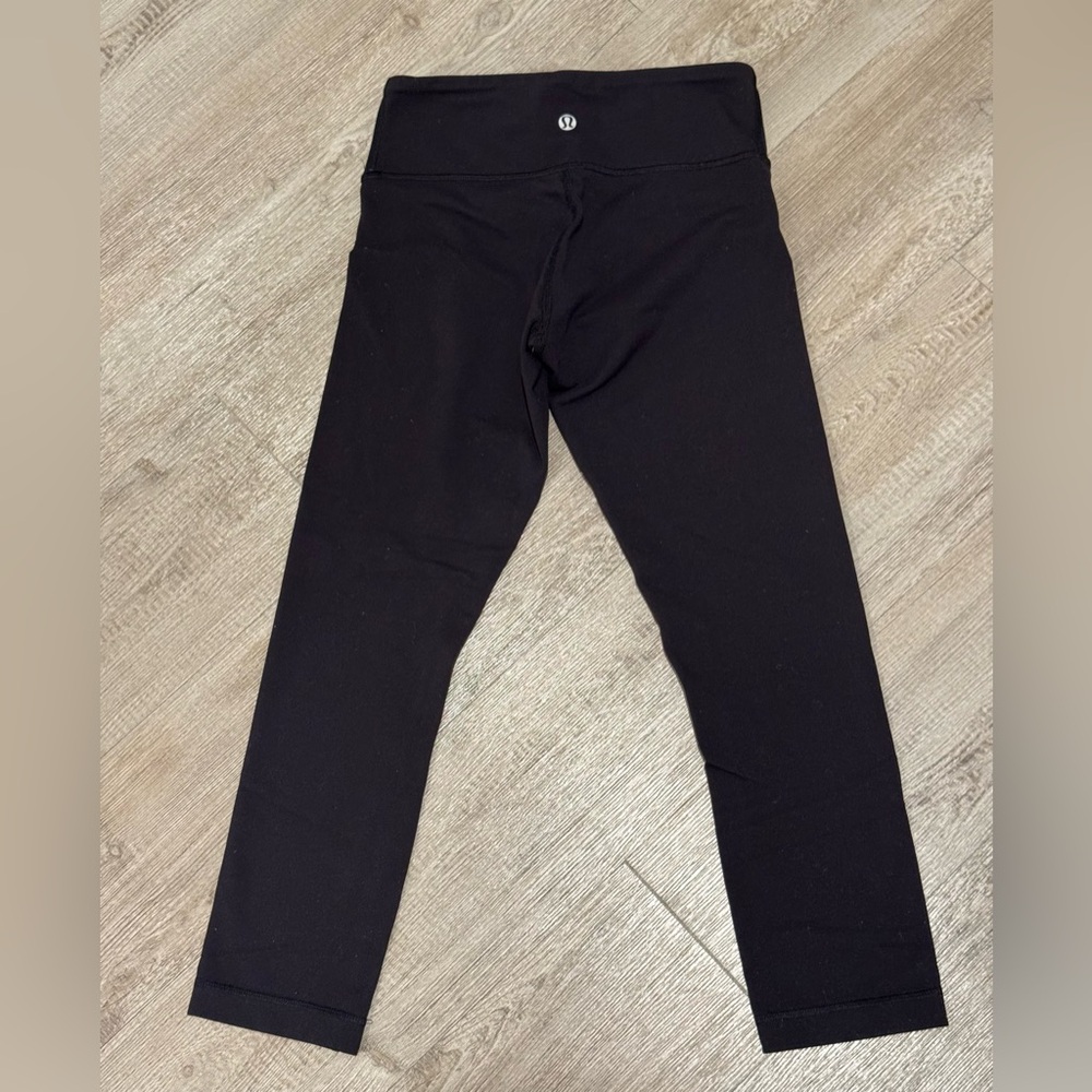 LULULEMON WOMENS WUNDER TRAIN HIGH-RISE TIGHTS LEGGINGS 27" In Black Size 2 EUC - Picture 6 of 9